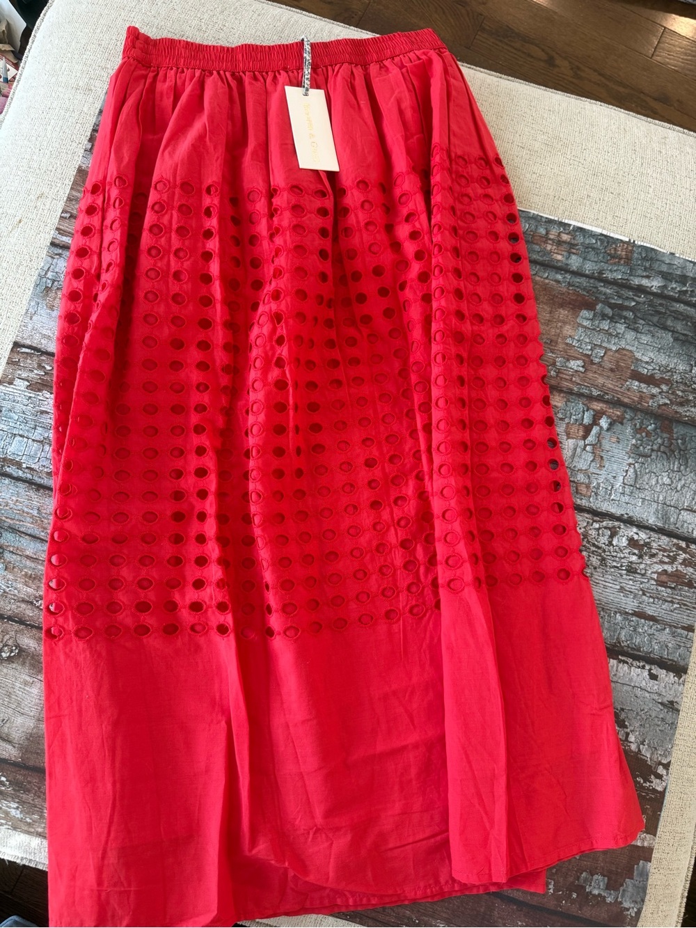 Jennifer and Grace Coral Eyelet Midi Skirt with Elastic Waist BNWT 148